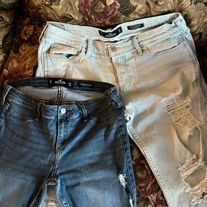 2 pairs Hollister jeans